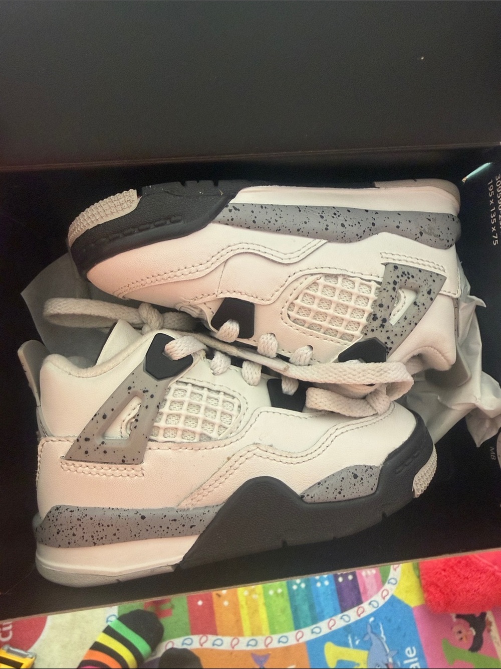 Jordan Kids White & Grey Speckled Lace-Up Sneakers
